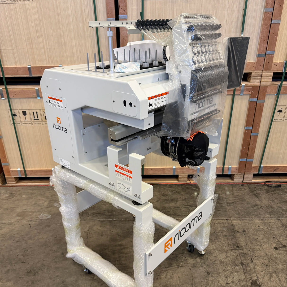 1802013902 - Marquee 1501 - right facing